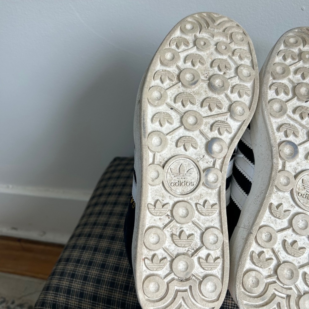 EUC Adidas Sneaker Gazelle Bold Size 8.5 Black White Triple Platform - Picture 6 of 6